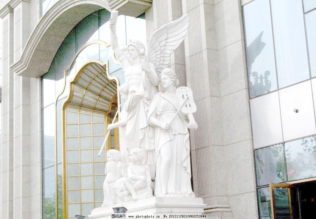 180dpi JPG 玻璃窗 雕塑 国外旅游 旅游风光 旅游摄影 女神 欧式雕塑 射灯 建筑物门外 欧式雕塑(非高清)图片素材下载 欧式雕塑(非高清) 天津建筑物 雕塑 欧式雕塑 小天使 小提琴 射灯 玻璃窗 女神 洁白如玉 金边大门 天使翅膀 旅游风光 国外旅游 旅游摄影 摄影 180dpi jpg 家居装饰素材 其它